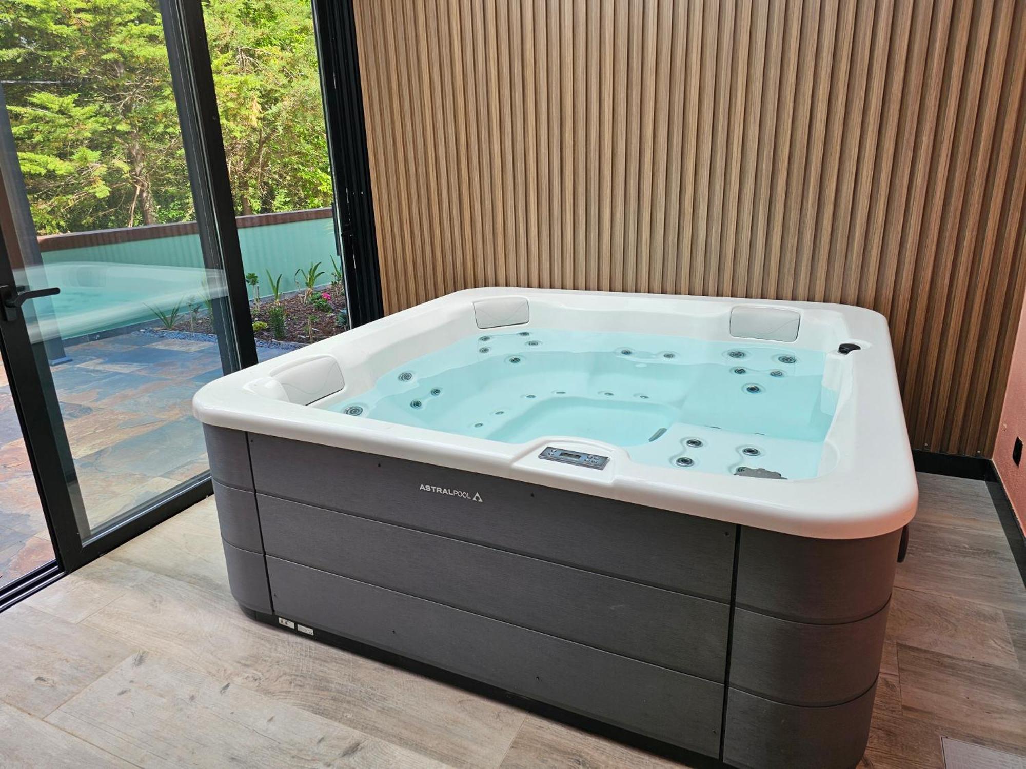Casa Requinte - Jacuzzi Vila Arco da Calheta  Exterior foto